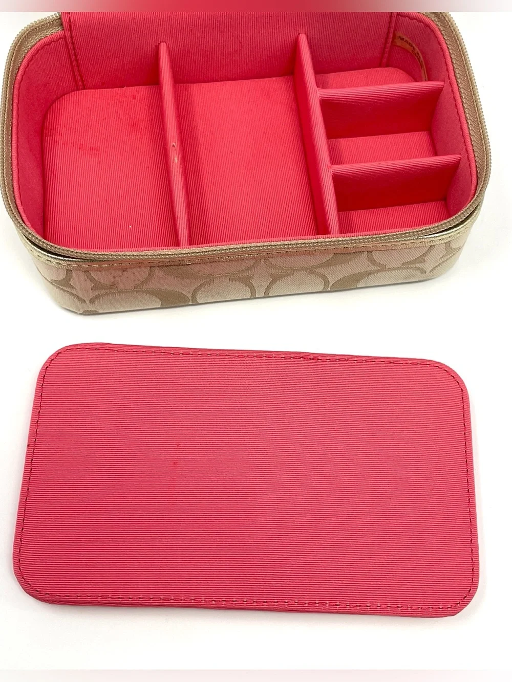 Coach Daisy Applique Signature Jewelry Case Small 6x4x2